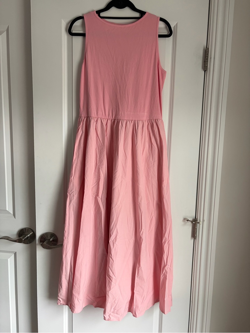 Woman’s Pink Sleeveless Maxi Dress